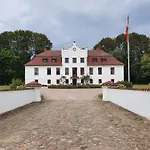 דירה Historic In With Garden *