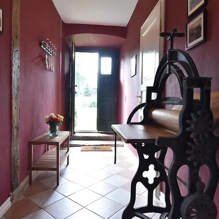 Apartment Historic In With Garden