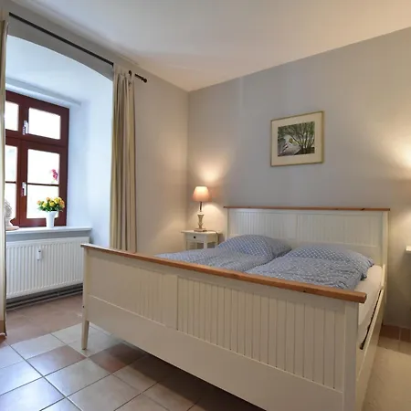 Daire Historic In With Garden Gerdshagen