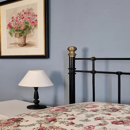 Lejlighed Historic In With Garden