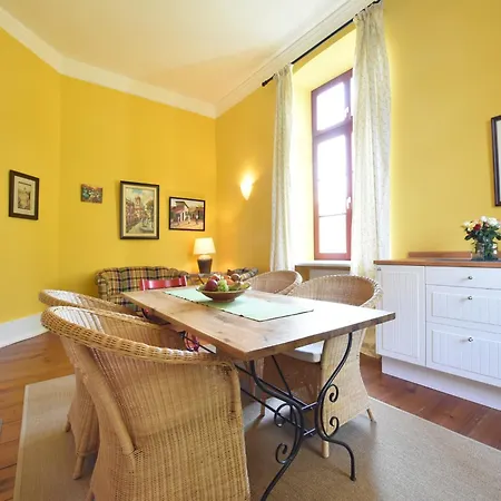 Lejlighed Historic In With Garden