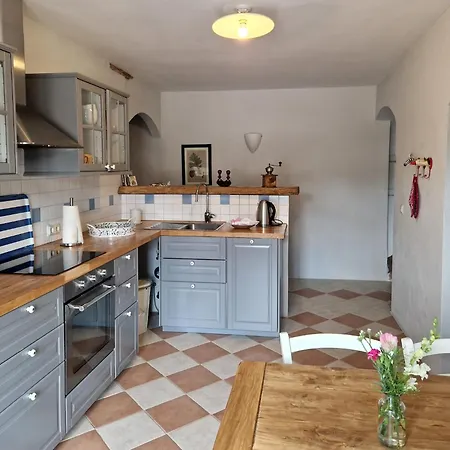 Historic In With Garden Appartamento *