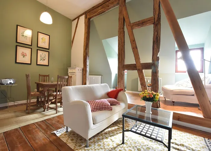 Historic In With Garden Apartment
