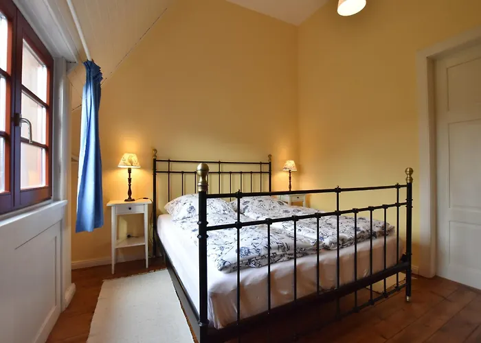 Apartment Historic In With Garden