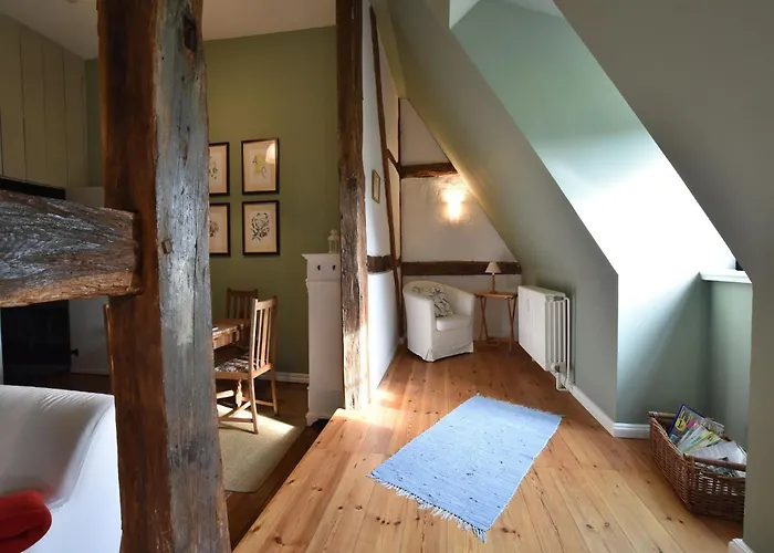 Apartment Historic In With Garden